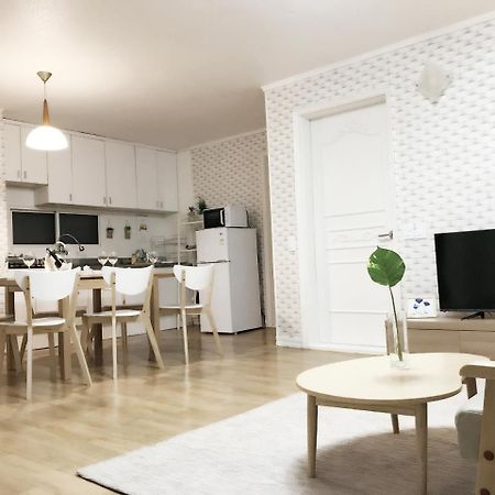 סיאול Hongdae Zoe Three Room House מראה חיצוני תמונה