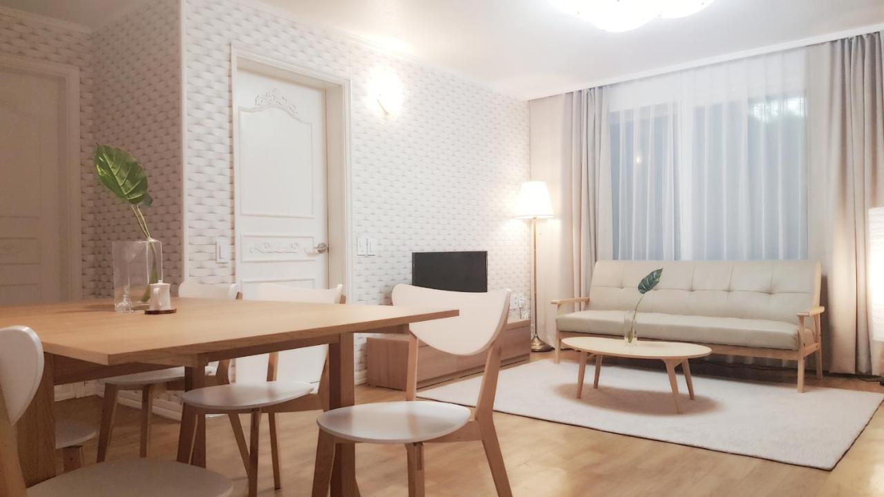 סיאול Hongdae Zoe Three Room House מראה חיצוני תמונה